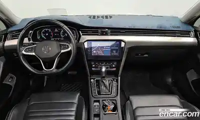 Volkswagen Passat 2021 2.0 Автомат в Москве № 214925, миниатюра 7