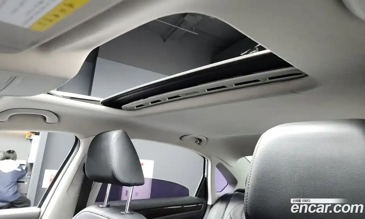 Volkswagen Passat 2015 2.0 Автомат в Москве № 215355, фото 17