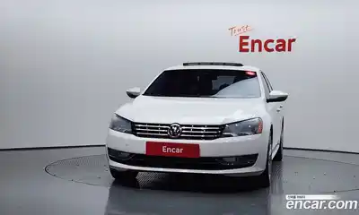 Volkswagen Passat 2015 2.0 Автомат в Москве № 215355, миниатюра 3