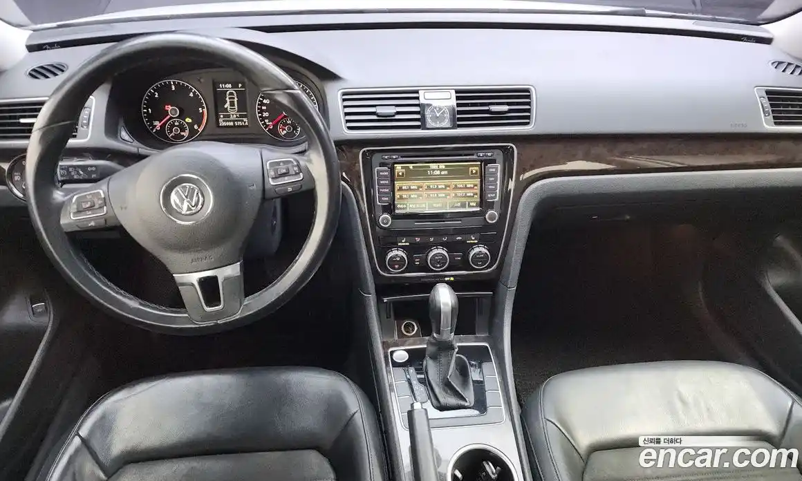 Volkswagen Passat 2015 2.0 Автомат в Москве № 215355, фото 7