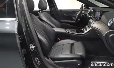 Mercedes-Benz E-Class 2020 2.0 Автомат в Москве № 225223, миниатюра 10