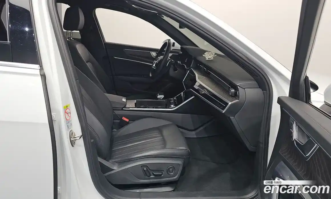 Audi A6 2022 2.0 Автомат в Москве № 230189, фото 11