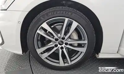 Audi A6 2022 2.0 Автомат в Москве № 230189, миниатюра 5