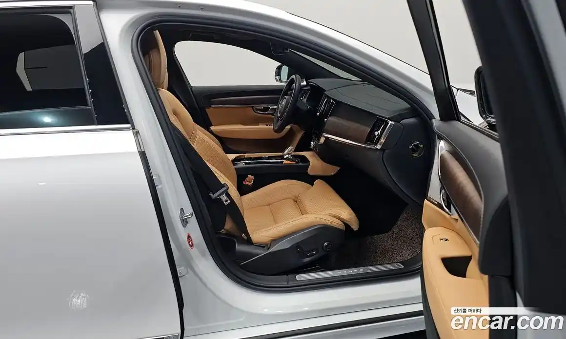 Volvo S90 2023 2.0 Автомат в Москве № 230383, фото 11