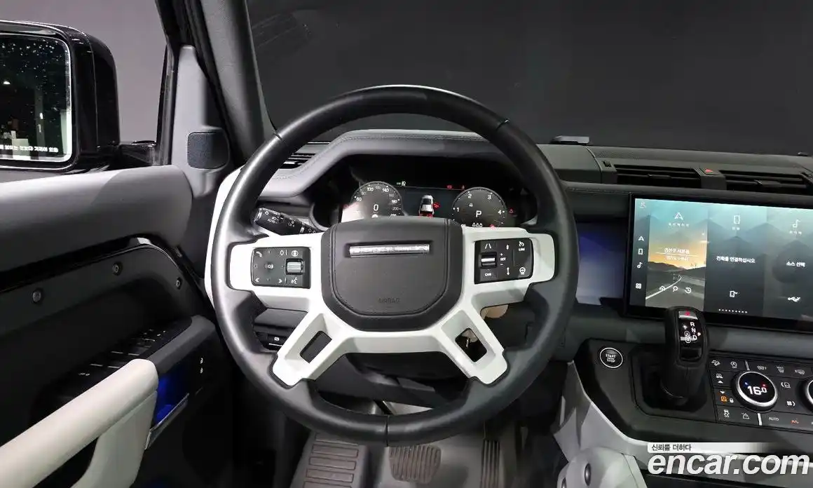 Land Rover Defender 2025 3.0 Автомат в Москве № 231285, фото 13