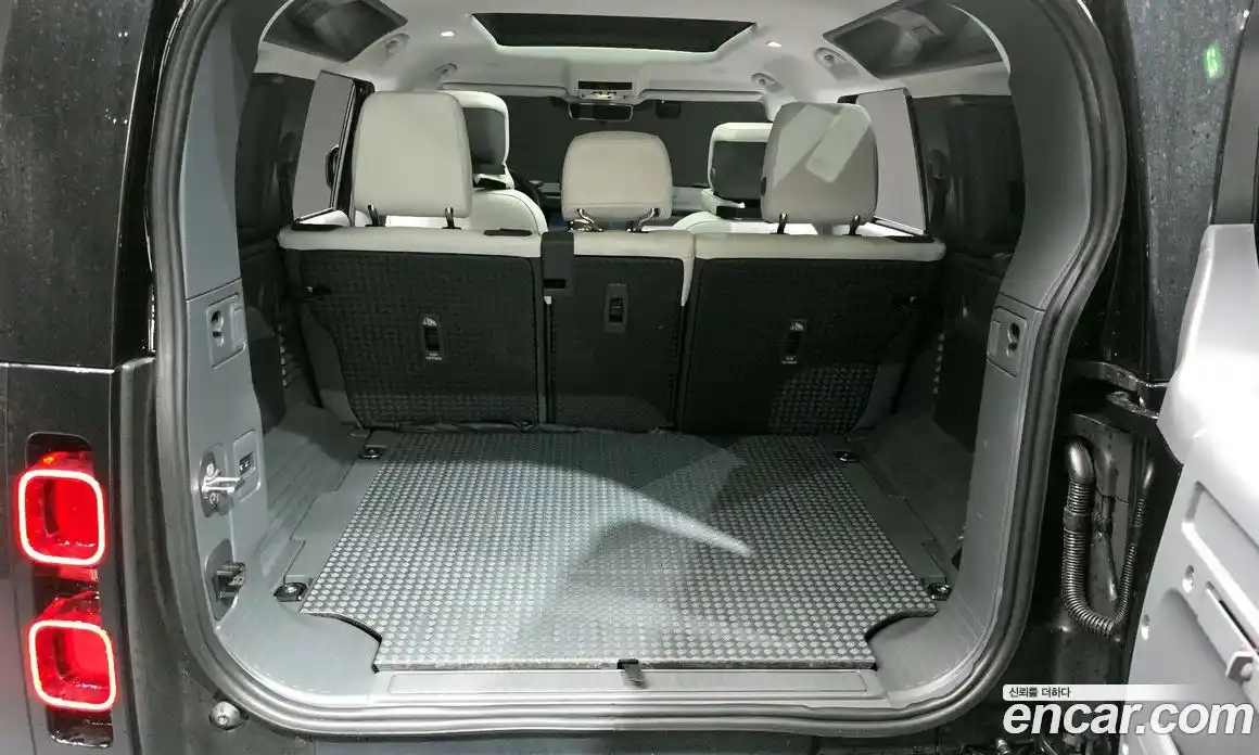 Land Rover Defender 2025 3.0 Автомат в Москве № 231285, фото 20