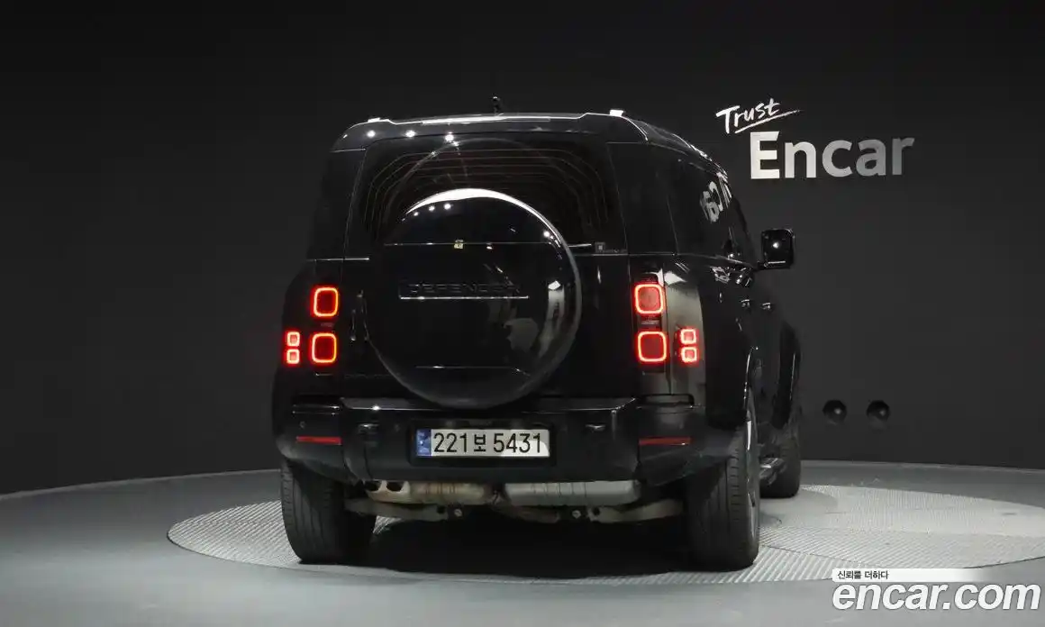 Land Rover Defender 2025 3.0 Автомат в Москве № 231285, фото 4