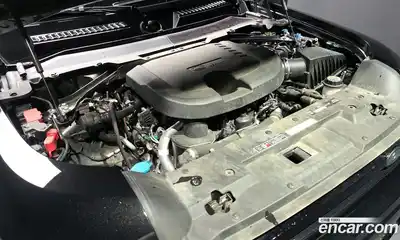 Land Rover Defender 2025 3.0 Автомат в Москве № 231285, миниатюра 6