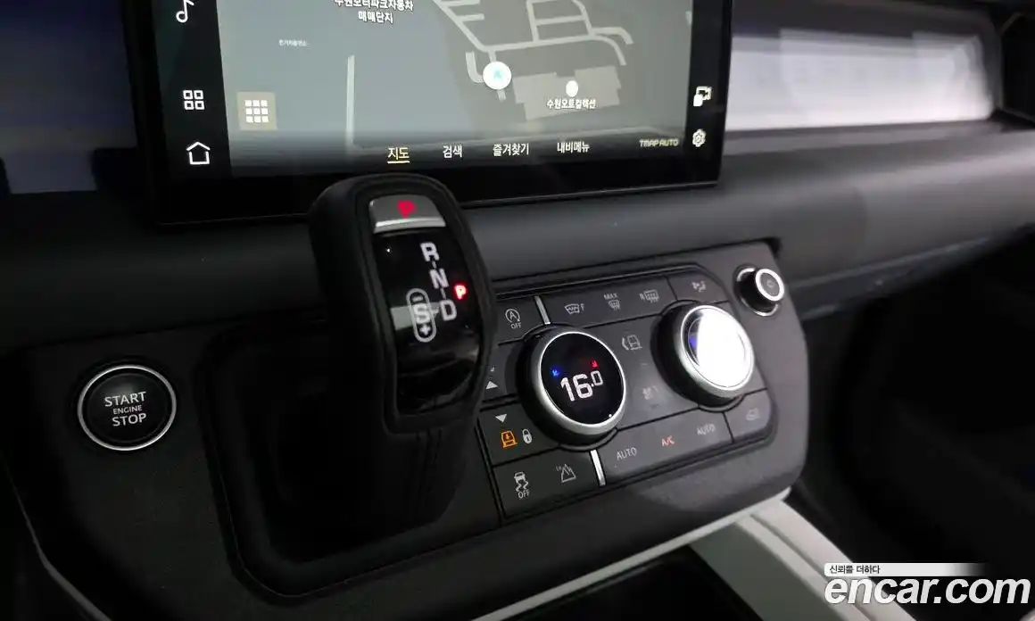 Land Rover Defender 2025 3.0 Автомат в Москве № 231285, фото 9