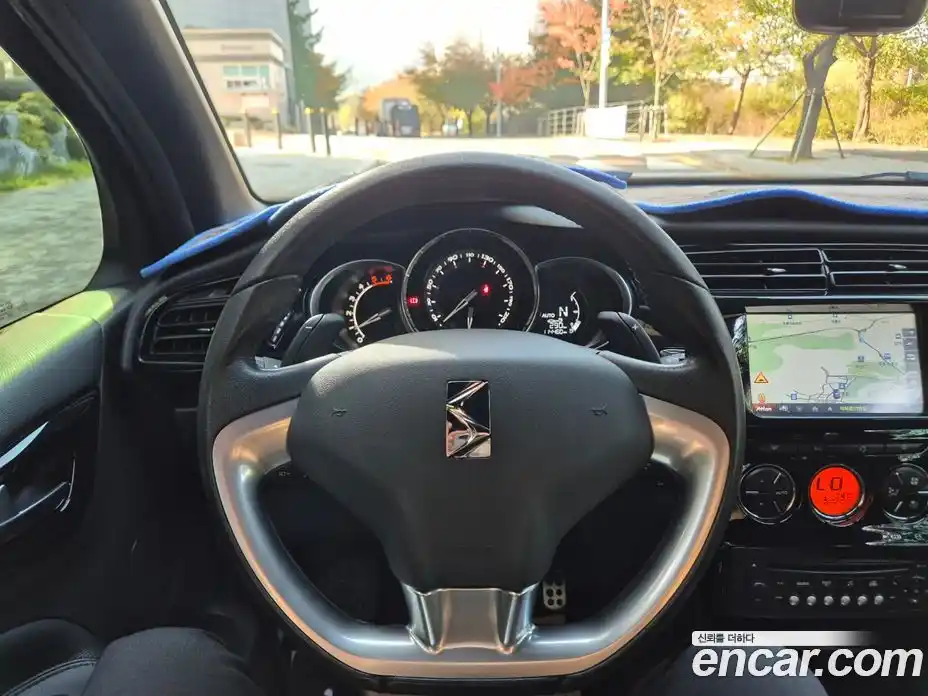 Citroen DS3 2014 1.6 Автомат в Москве № 257106, фото 16