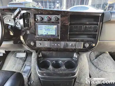 Chevrolet Express Van 2016 6.2 Автомат в Москве № 260682, миниатюра 11