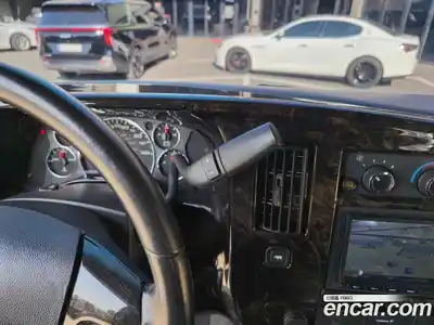 Chevrolet Express Van 2016 6.2 Автомат в Москве № 260682, миниатюра 10