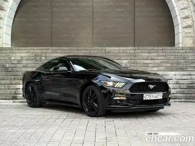 Ford Mustang 2016 2.3 Автомат в Москве № 273437, миниатюра 3
