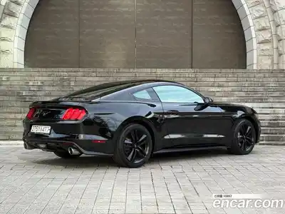 Ford Mustang 2016 2.3 Автомат в Москве № 273437, миниатюра 6