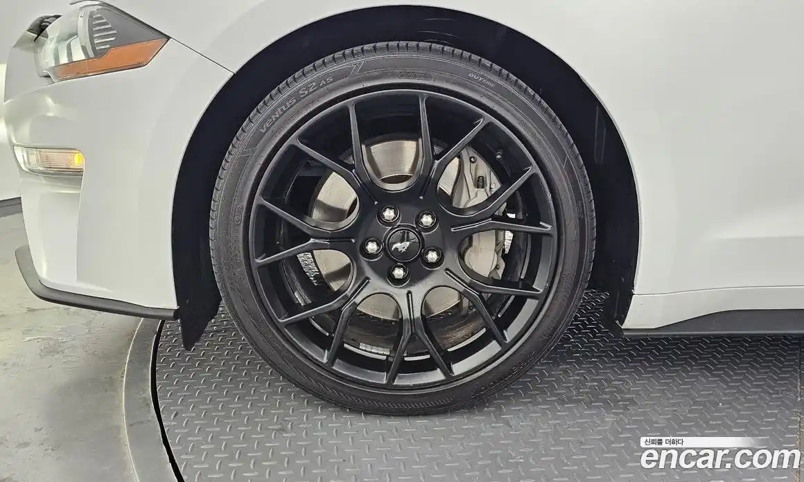 Ford Mustang 2021 2.3 Автомат в Москве № 313725, фото 5