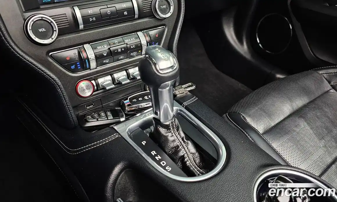 Ford Mustang 2021 2.3 Автомат в Москве № 313725, фото 9