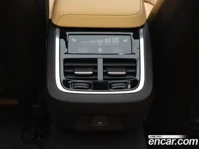 Volvo V60 2026 2.0 Автомат в Москве № 326133, миниатюра 12