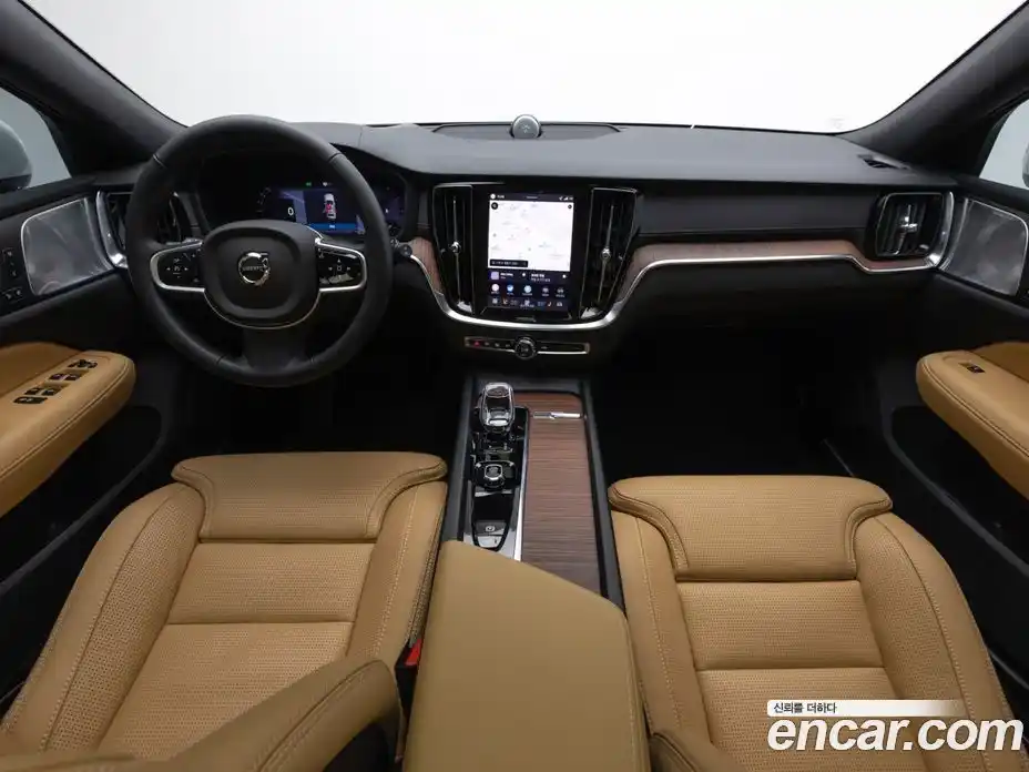 Volvo V60 2026 2.0 Автомат в Москве № 326133, фото 7