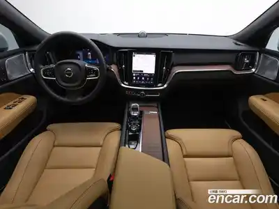 Volvo V60 2026 2.0 Автомат в Москве № 326133, миниатюра 7