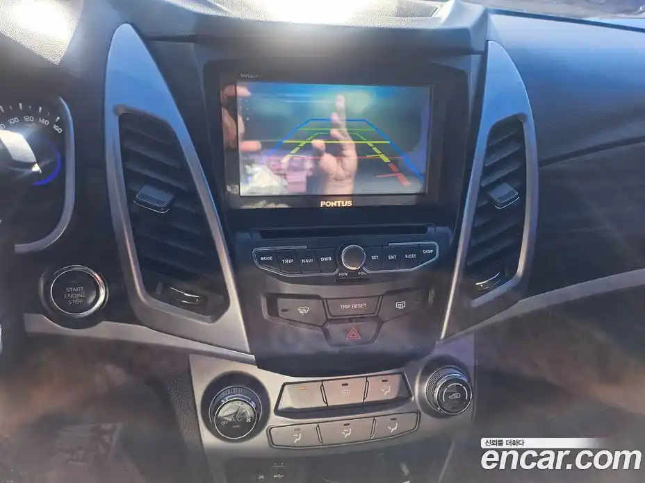 SsangYong Korando 2016 2.2 Автомат в Москве № 35773, фото 15