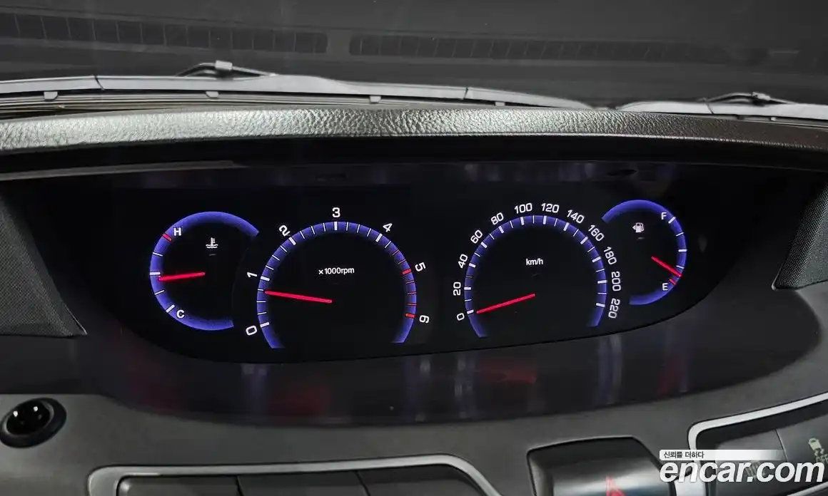 SsangYong Korando 2015 2.0 Автомат в Москве № 35890, фото 16