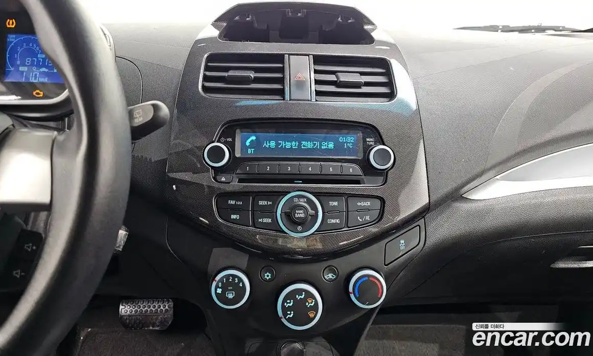 Chevrolet Spark 2015 1.0 Автомат в Москве № 37338, фото 14