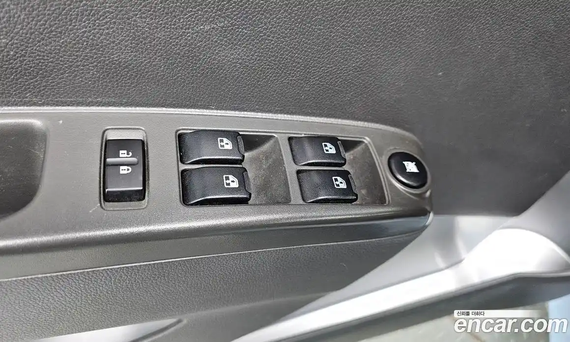 Chevrolet Spark 2015 1.0 Автомат в Москве № 37338, фото 17