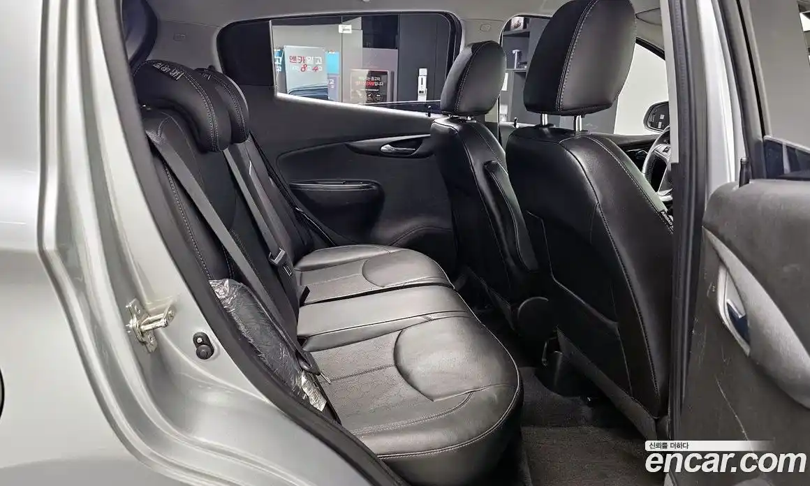 Chevrolet Spark 2017 1.0 Автомат в Москве № 37858, фото 12