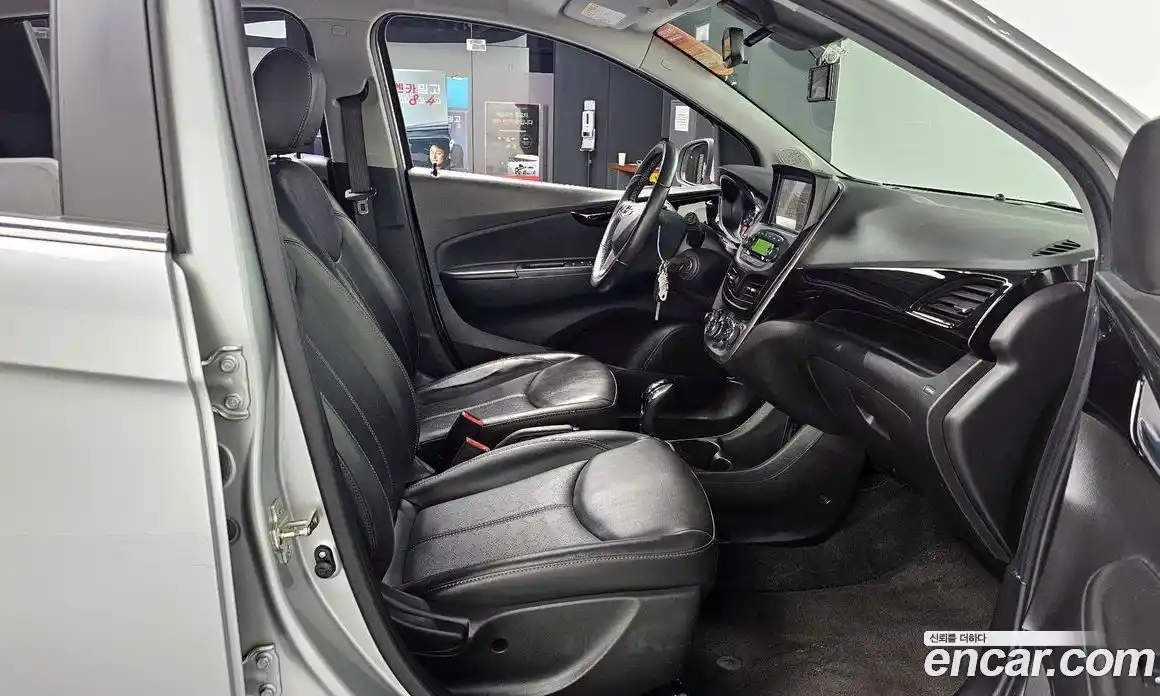 Chevrolet Spark 2017 1.0 Автомат в Москве № 37858, фото 10