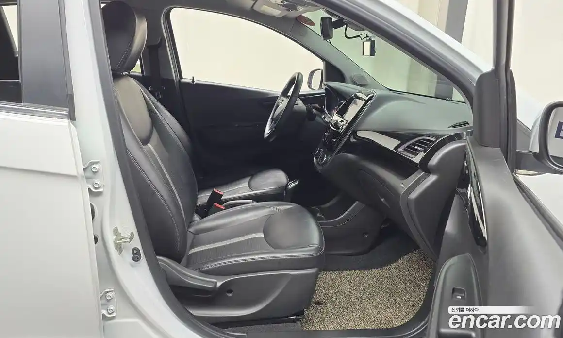 Chevrolet Spark 2019 1.0 Автомат в Москве № 41592, фото 11