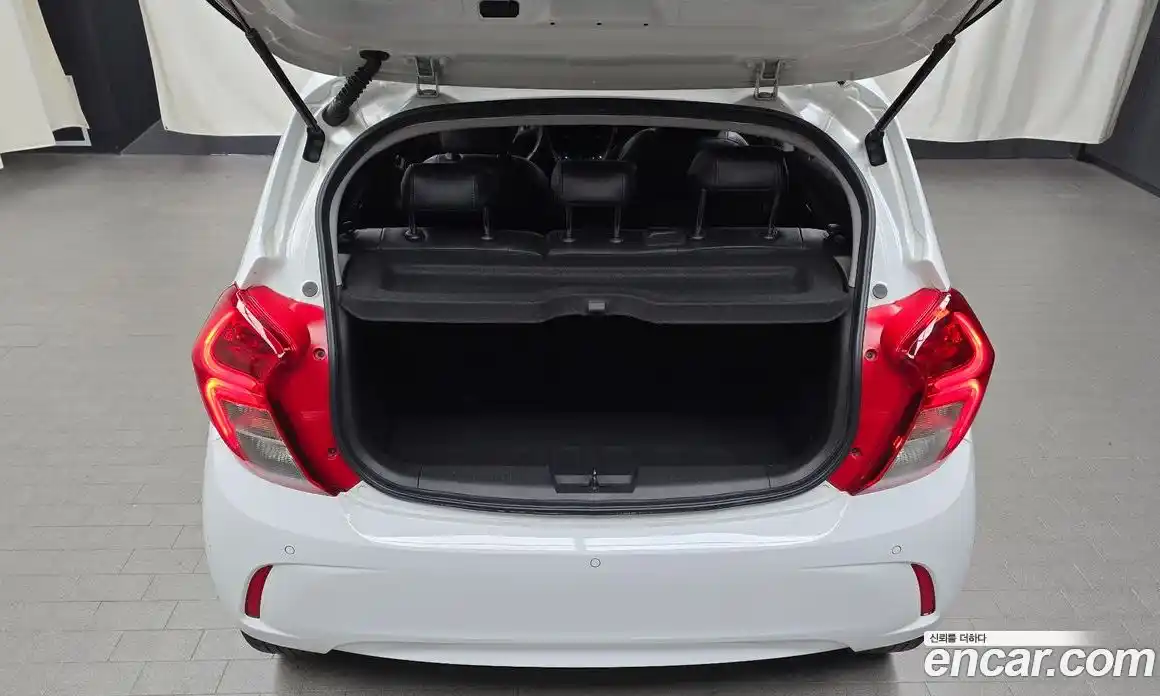 Chevrolet Spark 2019 1.0 Автомат в Москве № 41592, фото 20