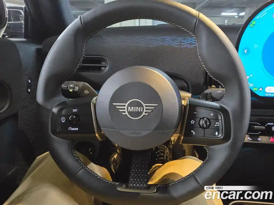 Mini Cooper Convertible 2025 2.0 Автомат в Москве № 457046, фото 15