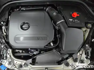 Mini Cooper Convertible 2025 2.0 Автомат в Москве № 457046, миниатюра 6