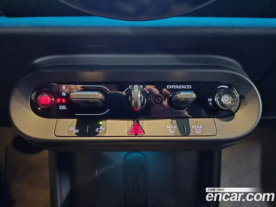 Mini Cooper Convertible 2025 2.0 Автомат в Москве № 457046, фото 9