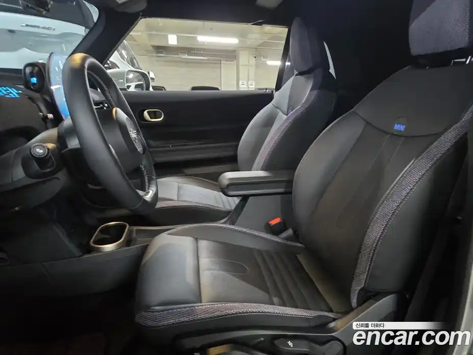 Mini Cooper Convertible 2025 2.0 Автомат в Москве № 457046, фото 10