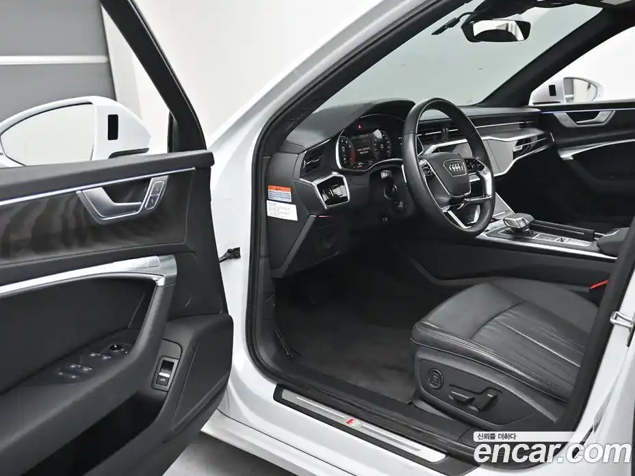 Audi A6 2023 2.0 Автомат в Москве № 497175, фото 11