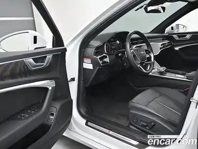 Audi A6 2023 2.0 Автомат в Москве № 497175, миниатюра 11