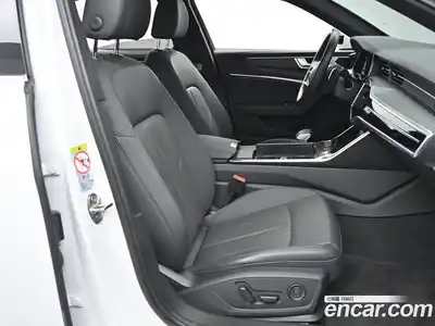 Audi A6 2023 2.0 Автомат в Москве № 497175, миниатюра 10