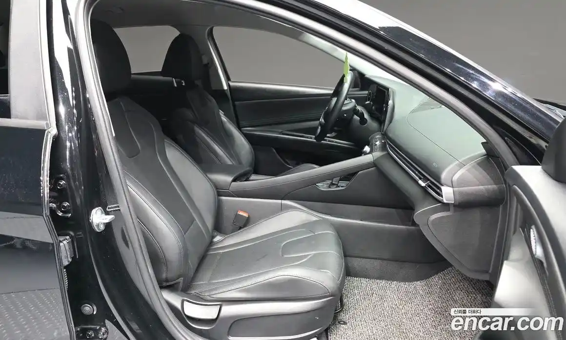 Hyundai Avante 2024 1.6 Автомат в Москве № 582306, фото 11