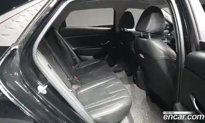 Hyundai Avante 2024 1.6 Автомат в Москве № 582306, миниатюра 12