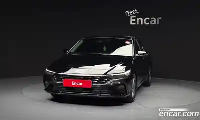 Hyundai Avante 2024 1.6 Автомат в Москве № 582306, миниатюра 3