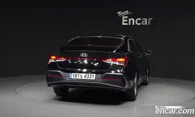 Hyundai Avante 2024 1.6 Автомат в Москве № 582306, миниатюра 4