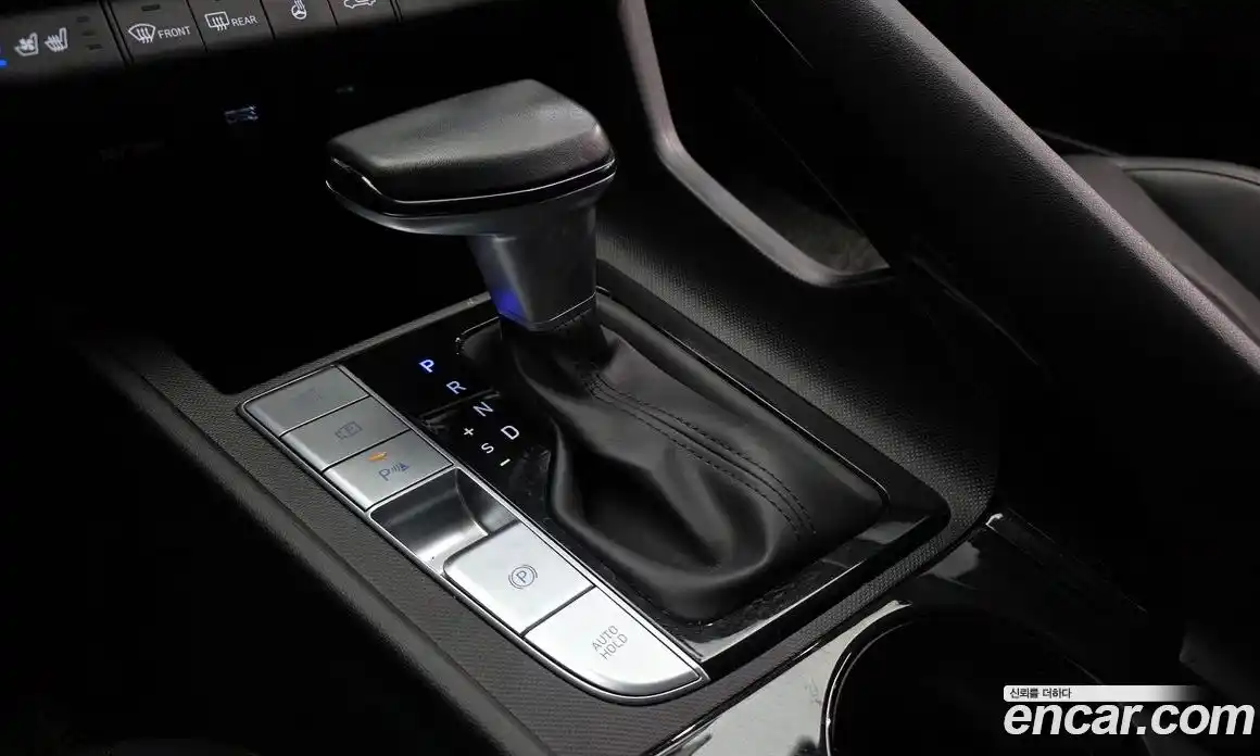 Hyundai Avante 2024 1.6 Автомат в Москве № 582306, фото 9