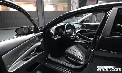 Hyundai Avante 2024 1.6 Автомат в Москве № 582306, миниатюра 10