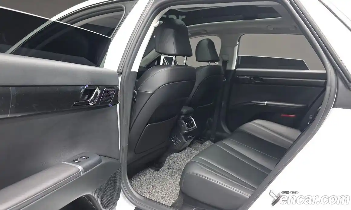 Hyundai Grandeur 2024 2.5 Автомат в Москве № 582365, фото 17