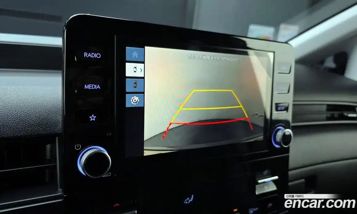 Hyundai Staria 2025 1.6 Автомат в Москве № 582382, фото 17