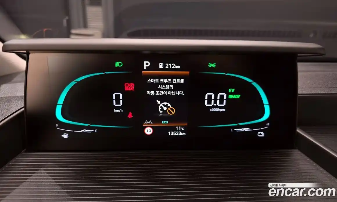 Hyundai Staria 2025 1.6 Автомат в Москве № 582382, фото 8