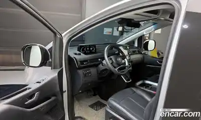 Hyundai Staria 2025 1.6 Автомат в Москве № 582382, миниатюра 10