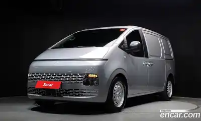Hyundai Staria, 2025