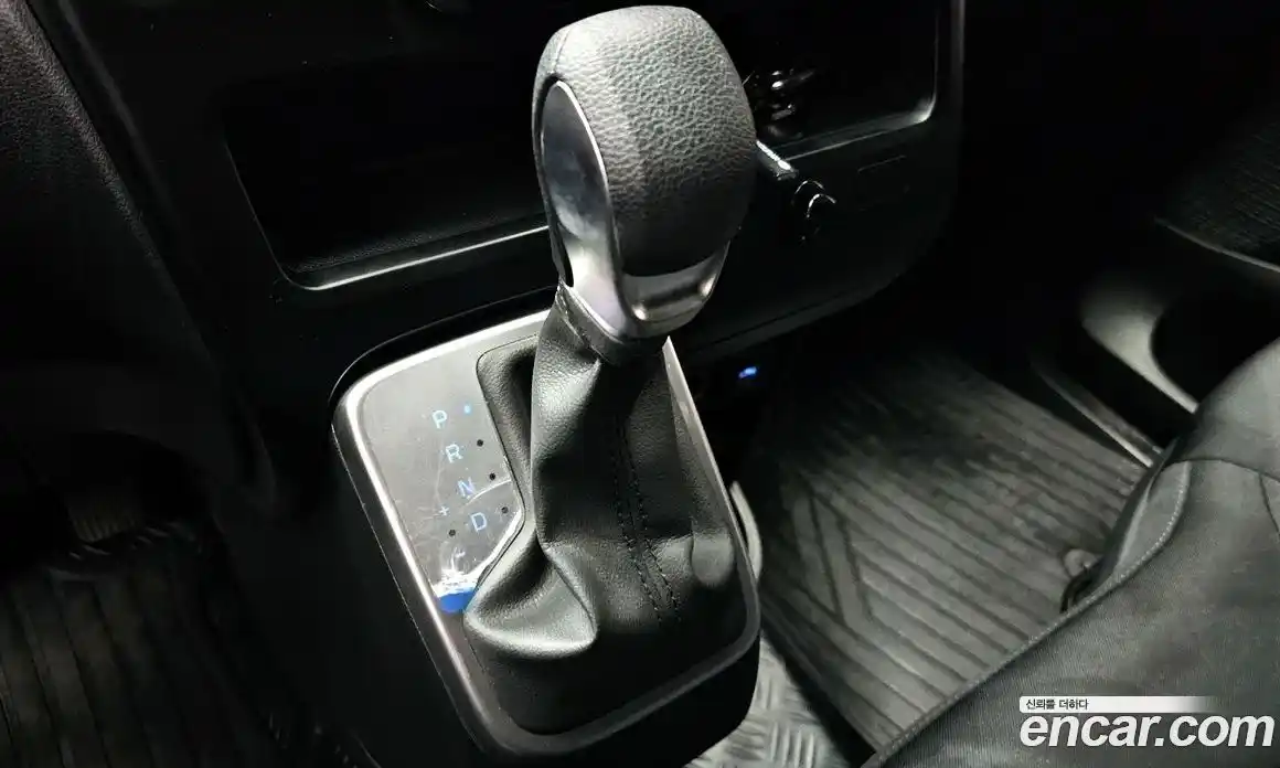 Hyundai Staria 2025 2.2 Автомат в Москве № 582471, фото 9